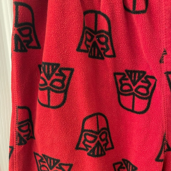 The GAP Star Wars Darth Vader fleece pajamas pants pj 12 - Picture 3 of 5